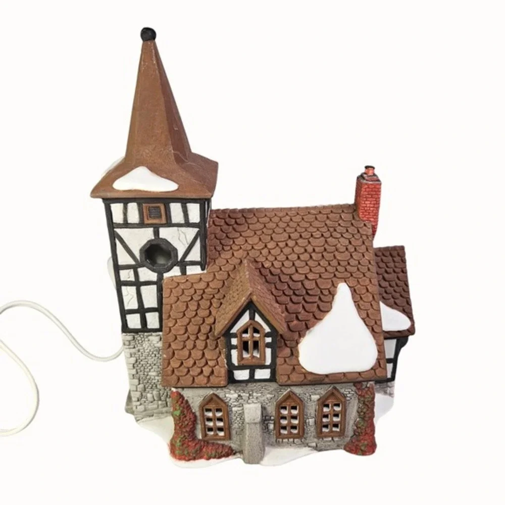 Department 56 Old‎ Michael Church Lighted Dickens Christmas Village House Vtg